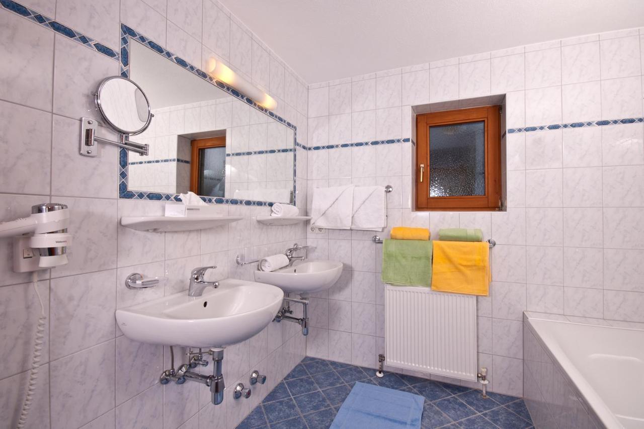 Appartements Wasserfaelle Mayrhofen Exterior foto